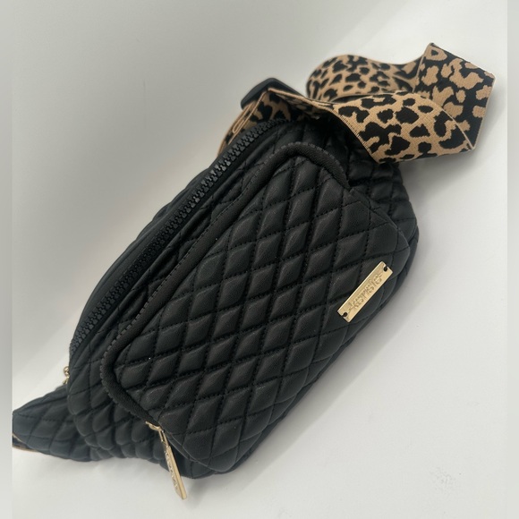 Kensie Black Quilted Fanny Pack w/ Leopard Strap – EUC ♥️ - Picture 17 of 17